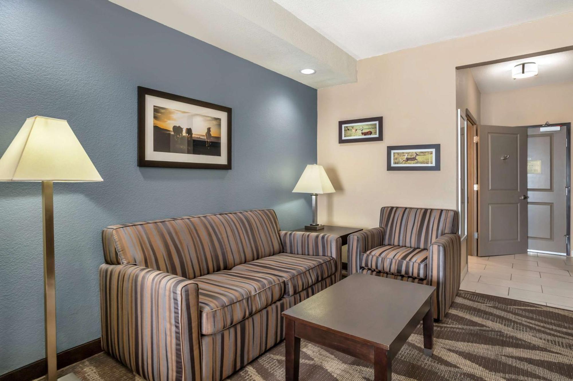 Best Western Plus Lake Jackson Inn & Suites Экстерьер фото