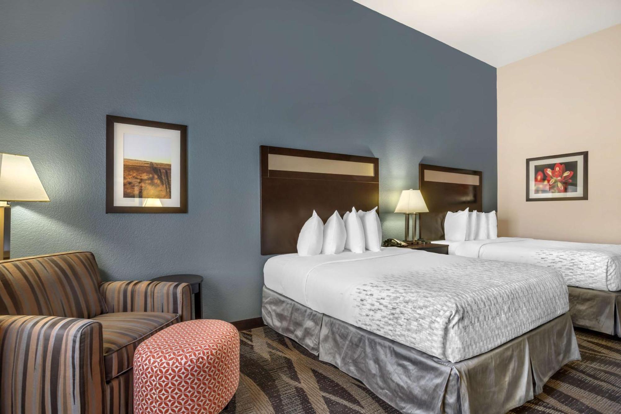 Best Western Plus Lake Jackson Inn & Suites Экстерьер фото